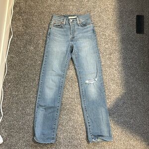 Levi’s Wedgie Straight leg jeans